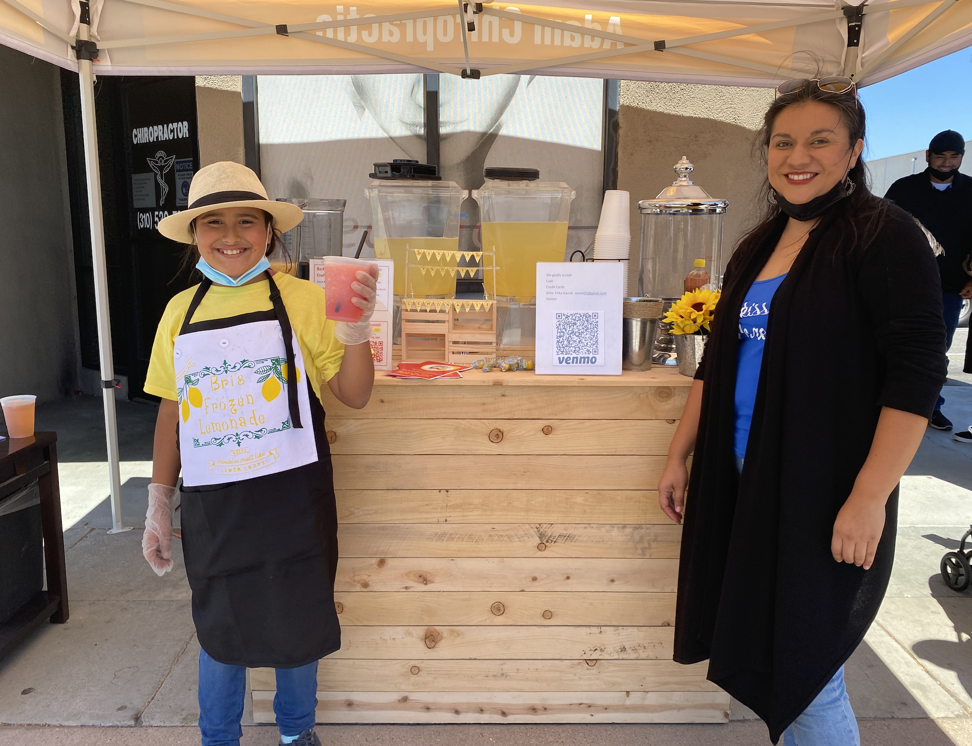 Lemonade Day Lomita 2021 Brianna & Mom